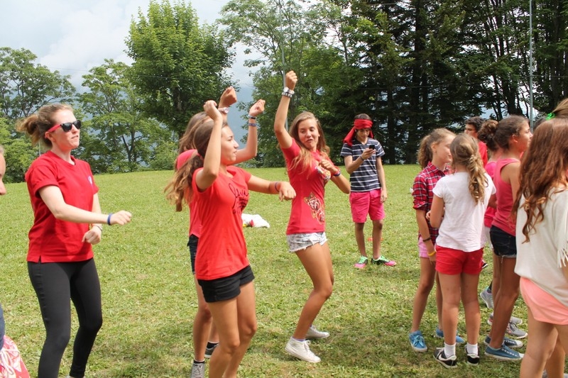 Village Camps International Summer Camp Leysin, Switzerland 2026-08-15 https://www.villagecamps.com/journals_admin/images/694-42-festival friday (322).jpg